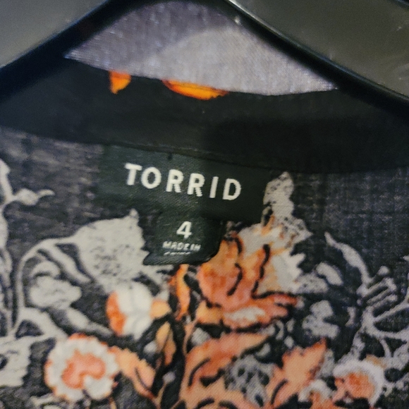 Torrid full length.. dress size 4.. - Picture 2 of 3